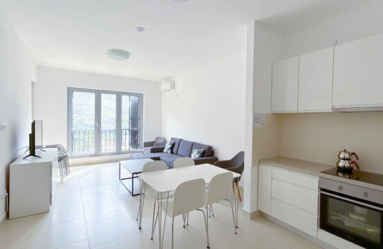 One bedroom apartment in LAVENDER BAY complex