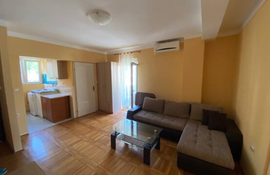 Two-bedroom Apartment Near Monastery