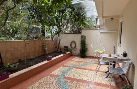 One-bedroom apartment for sale