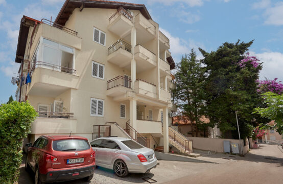 Квартира с 2 спальнями и собственным парковочным местом в центре